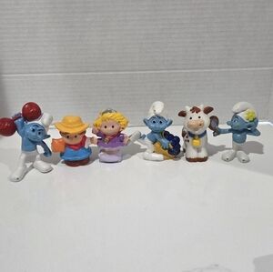 Vanity Action Figures Set - Blue, Yellow, and BrownMixed Lot Fisher Price Little